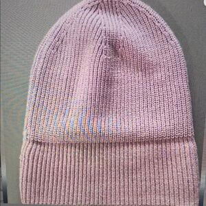 AUTH LULU PINK BEANIE